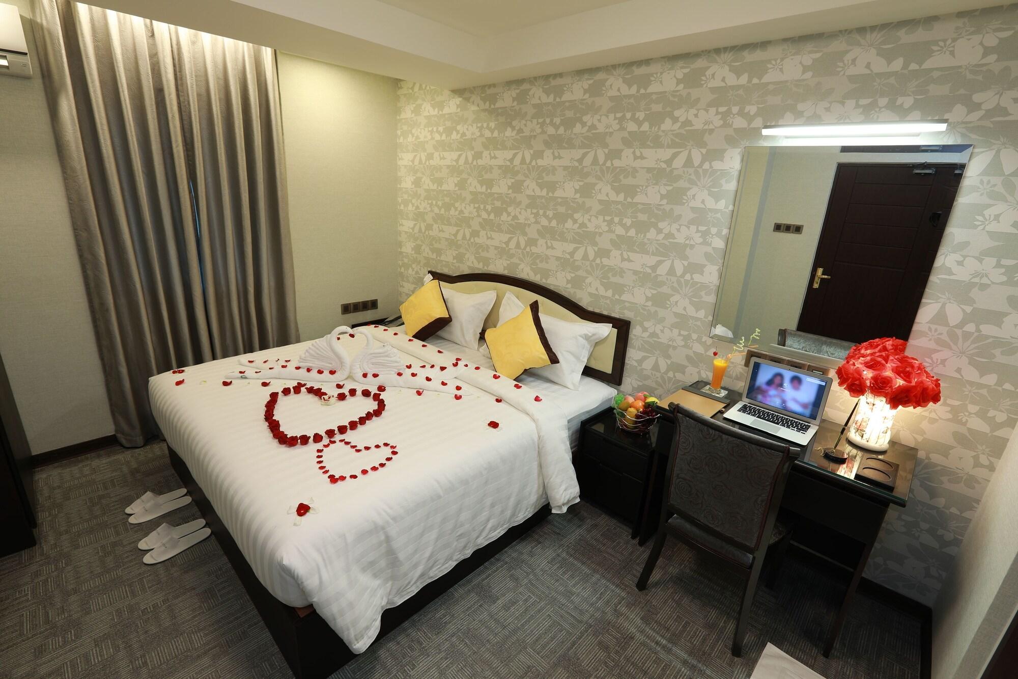 Rose Palace Hotel Янгон Екстер'єр фото